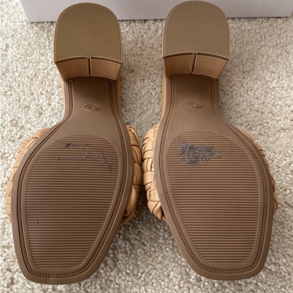 A new day Target Shoe bundle ! Perfect for dressing up or down. Cushioned - Picture 6 of 8